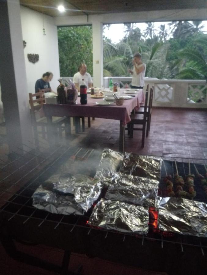 Villa Sea Sprays Hikkaduwa Zewnętrze zdjęcie