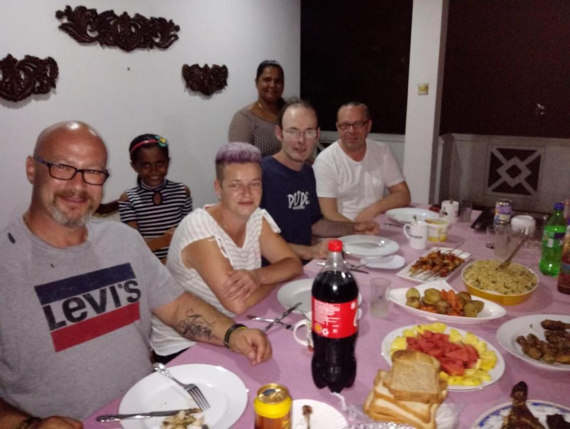 Villa Sea Sprays Hikkaduwa Zewnętrze zdjęcie